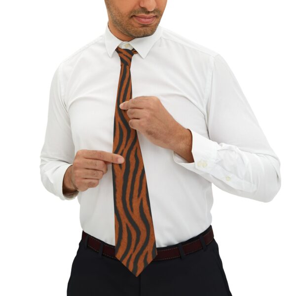 Tiger Necktie - Image 4